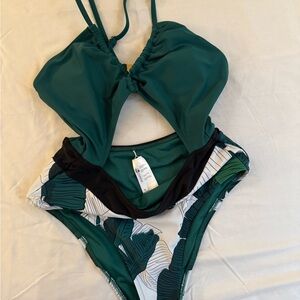 Cupshe Green and Black Bikini Modern Minimalist Design